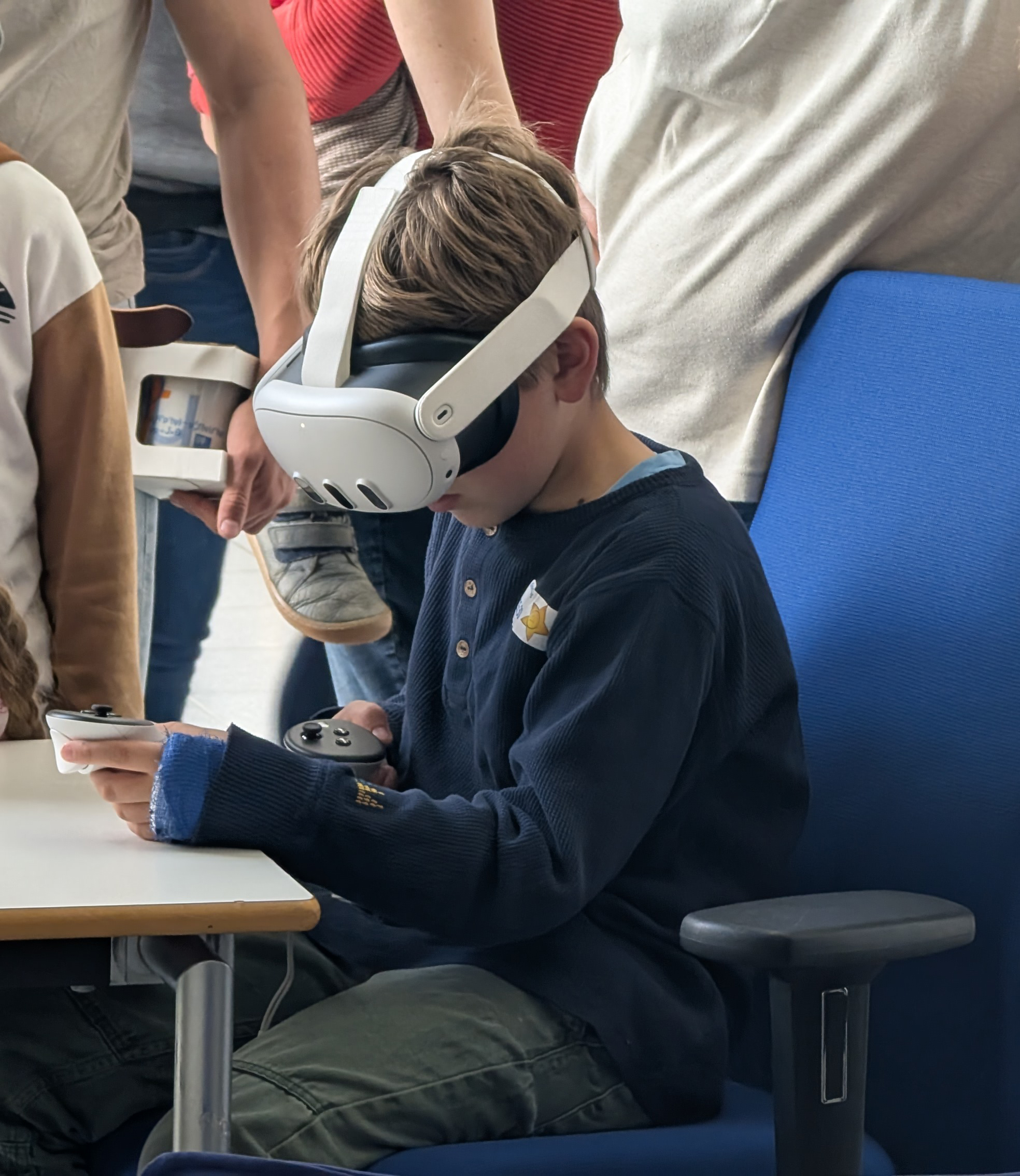 Meta Unveils 100-Gram VR Glasses With a Tethered Compute Puck